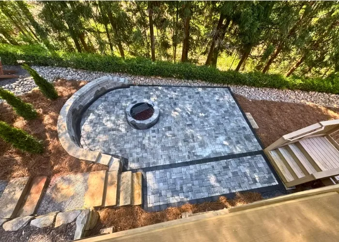 PAver Wide Thumb 700 x 500 px)